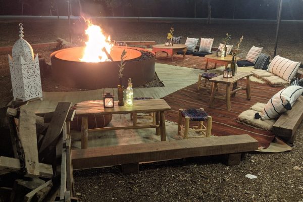 קומזיץ בערב גיבוש וכיף לעובדים- OUTMIND קומזיץ בערב גיבוש וכיף לעובדים- OUTMIND